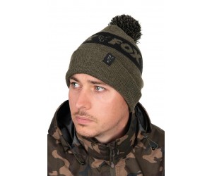 Шапка с пискюл Fox Collection Bobble - Green & Black, Топлина и стил